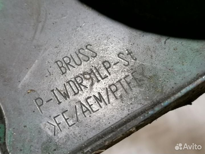 Крышка коленвала Chrysler Pacifica 2003-2008