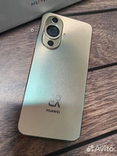 HUAWEI nova 11, 8/256 ГБ