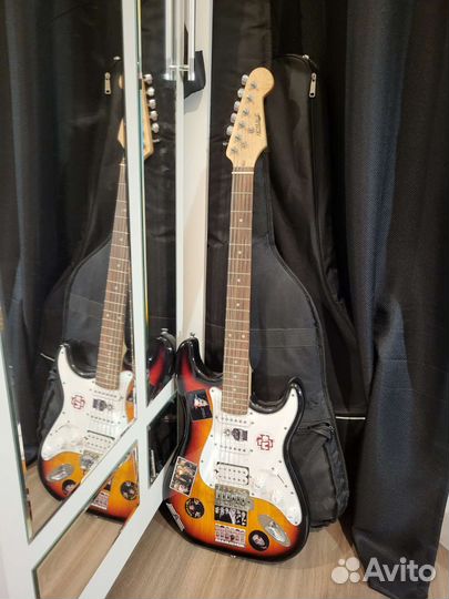 Гитара стратокастер homage