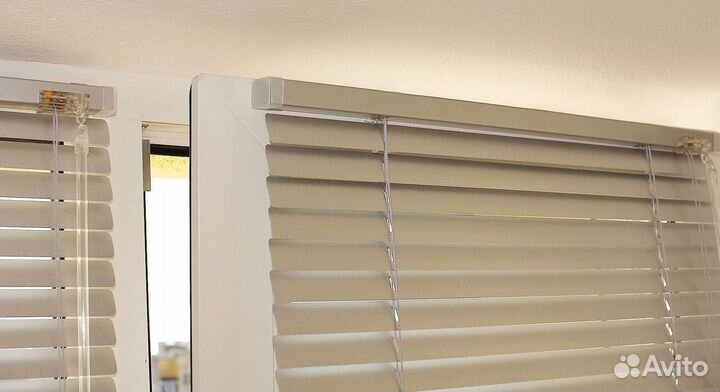 Жалюзи горизонтальные