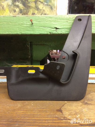 Продам новые брызговики