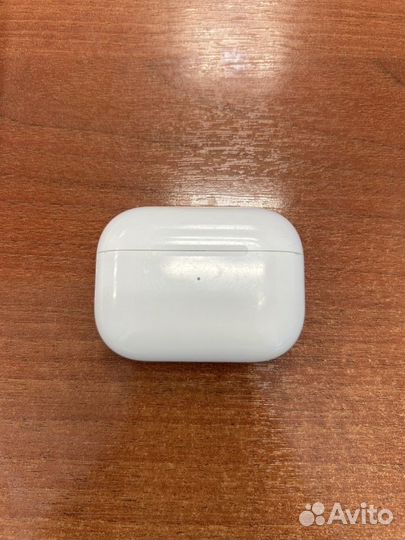 Airpods pro наушник правый + чехол