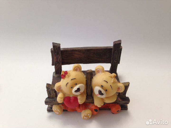 Статуэтки декоративные фигурки