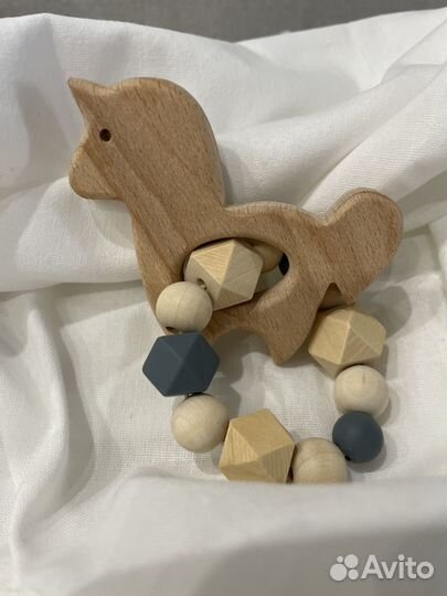 Держатель для соски-пустышки и грызунок