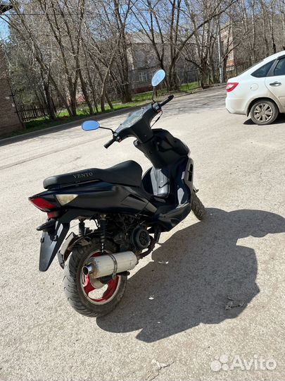 Скутер Vento Sorrento 150