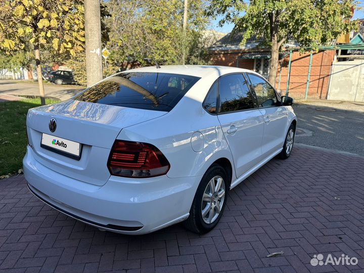 Volkswagen Polo 1.6 МТ, 2015, 77 000 км