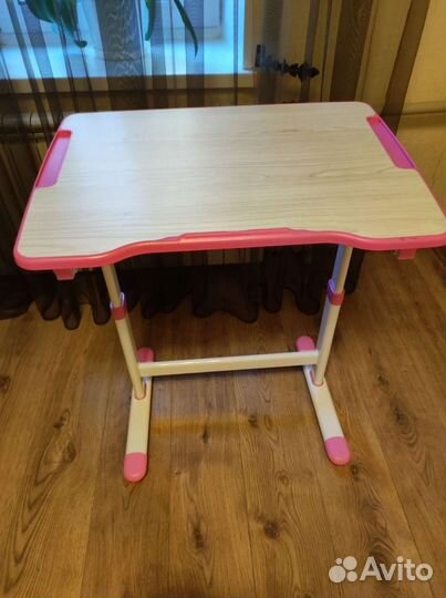 Детский стол и стул