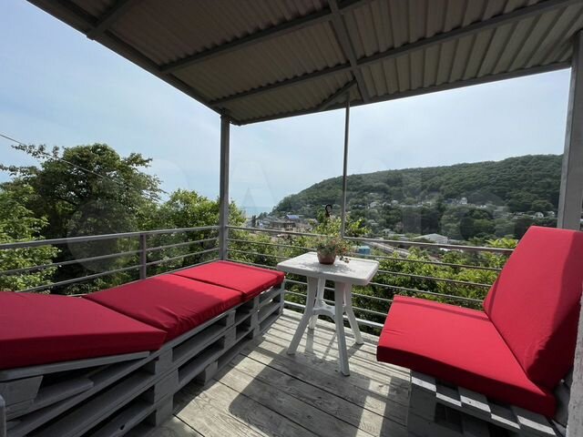 Дом 35 м² на участке 5 сот.