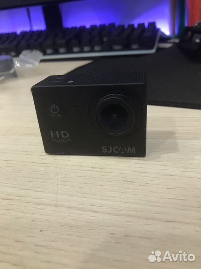 Экшн-камера sjcam SJ4000 черный