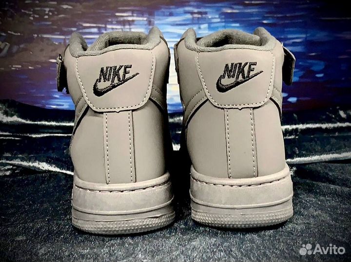 Кроссовки Nike Air Force 1