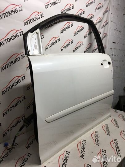 Дверь боковая передняя левая Toyota Harrier MCU35