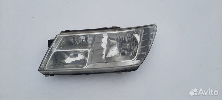 Фара Додж Джорни