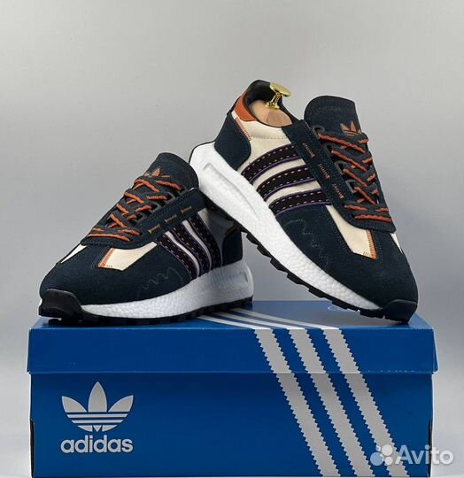 Кроссовки Adidas