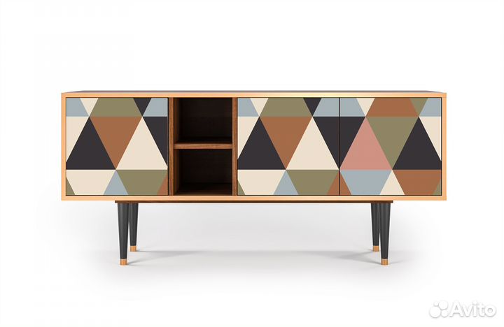 Тв-тумба T5 - Орех - Royal Triangles