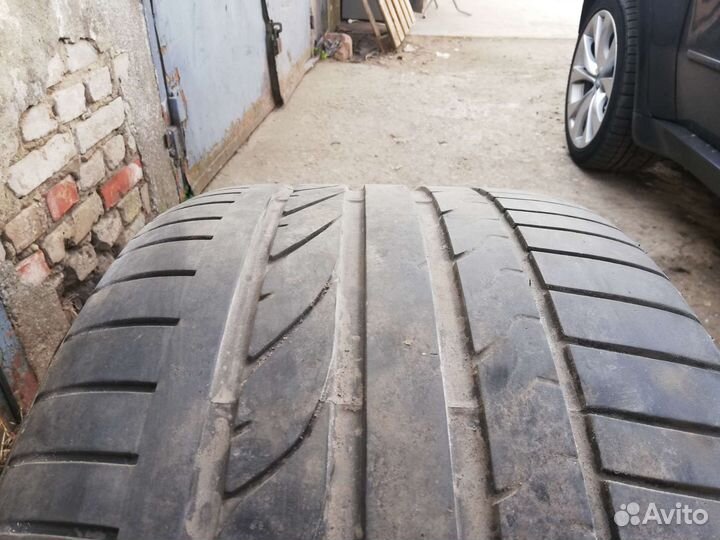 Bridgestone Dueler A/T 275/40 R20 и 315/35 R20