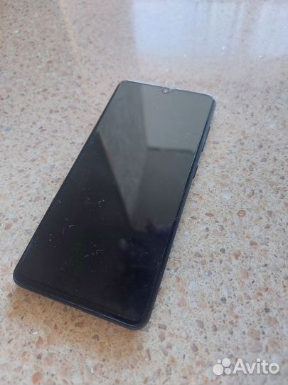 Samsung Galaxy A41, 4/64 ГБ