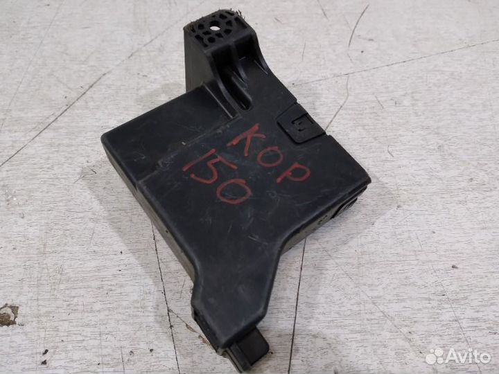 Блок электронный Toyota Corolla E150 2006-2013