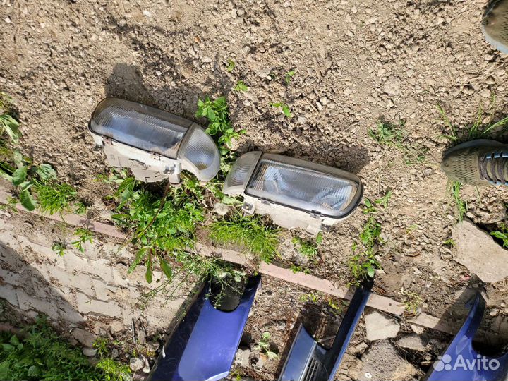 Фара передняя левая на шкоду фелиция 97г