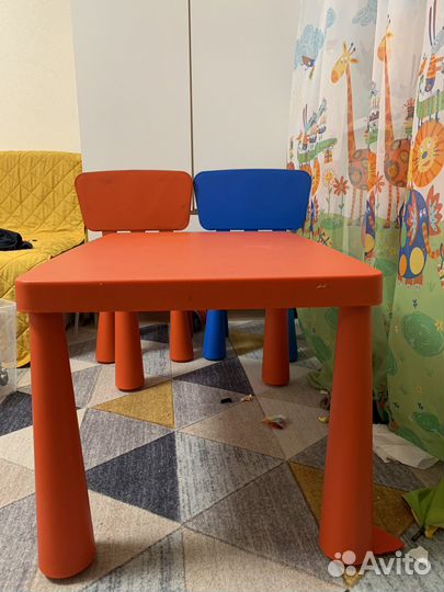 Детский стол и стулья IKEA маммут