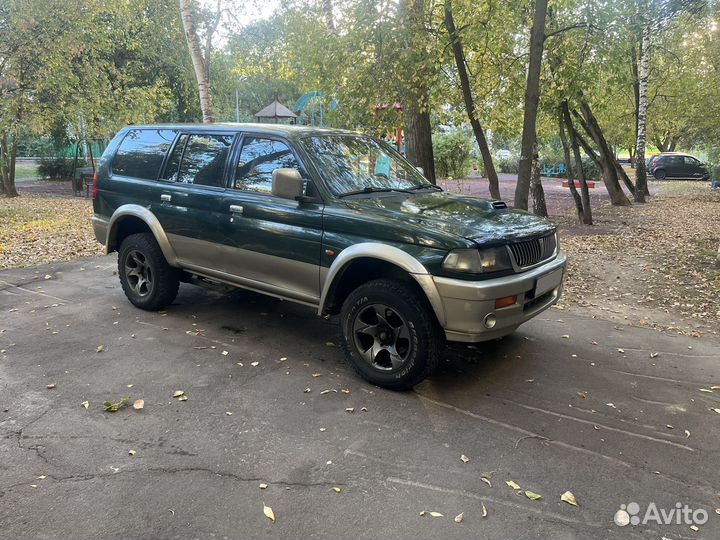 Mitsubishi Pajero Sport 2.5 МТ, 1999, 300 000 км