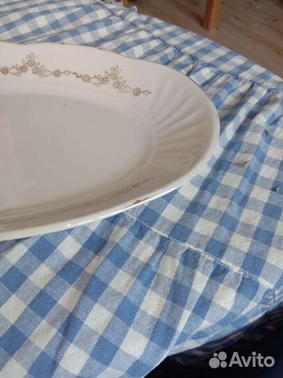 Блюдо фарфор салатница