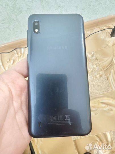 Телефон Samsung galaxy a10
