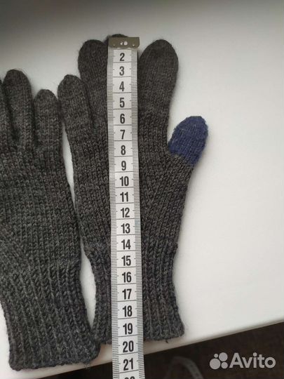 Перчатки из шерсти