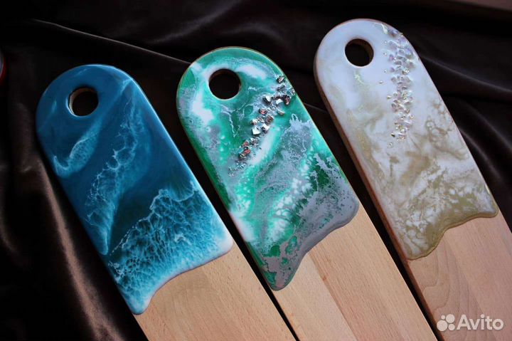 Доска для сервировки, с эпоксидной смолой