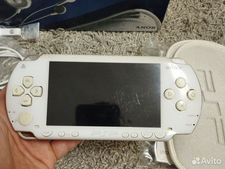 Psp 1000 giga pack