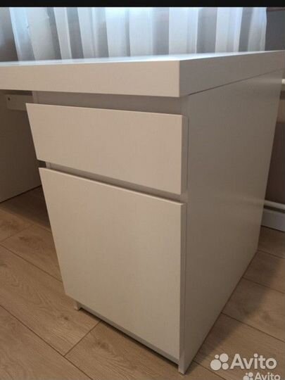 Malm Письменный стол ikeaбелый