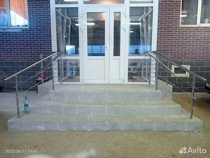 Перила для лестниц из нержавеющей стали