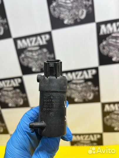 Моторчик бачка стеклоочистителя Kia K5 DL3 2.0