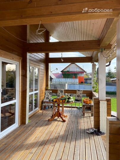 Коттедж 140 м² на участке 14 сот.