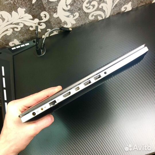 Игровой ноутбук Asus/i5/GRX850M/озу16гб/SSD