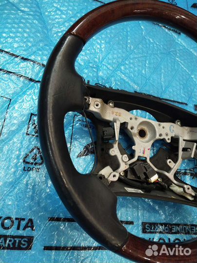 Руль Lexus Lx 570 с деревянными вставками