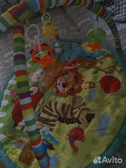 Развивающий коврик