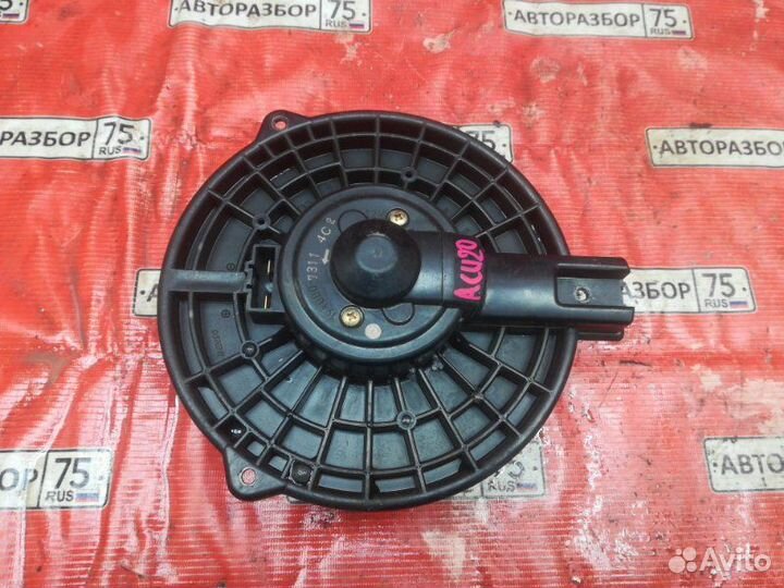 Мотор печки Toyota Kluger V ACU20W 2azfe 2001