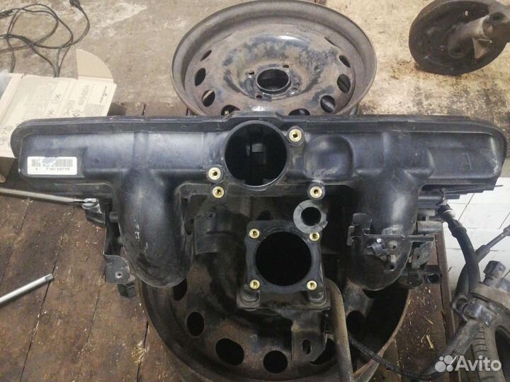 Впускной коллектор E39