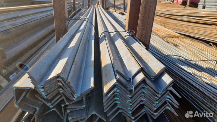 Уголок 100х100х7