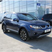 Mitsubishi Outlander 2.4 CVT, 2007, 239 622 км, с пробегом, цена 1 260 000 руб.