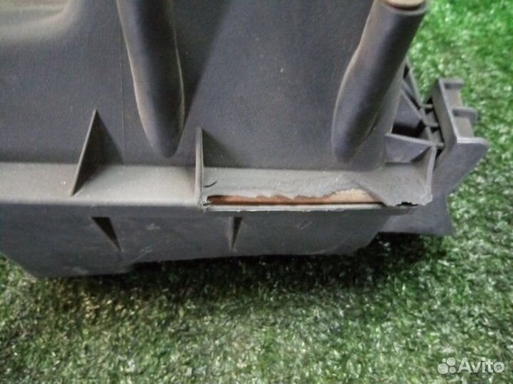 Корпус воздушного фильтра Audi A3 8L1 AGN