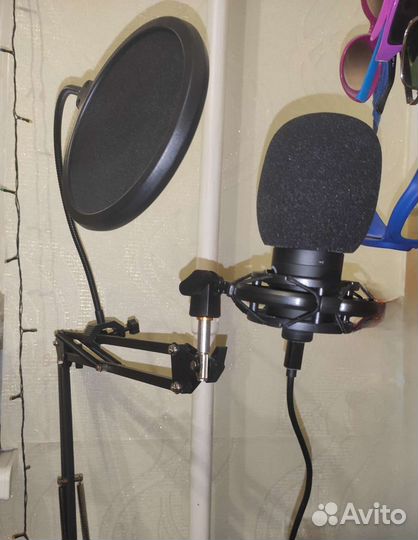 Fifine T669 студийный-игровой микрофон