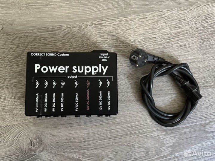 Блок питания для педалборда