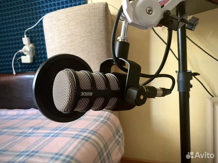 Студийный микрофон Rode PodMic + предусилитель