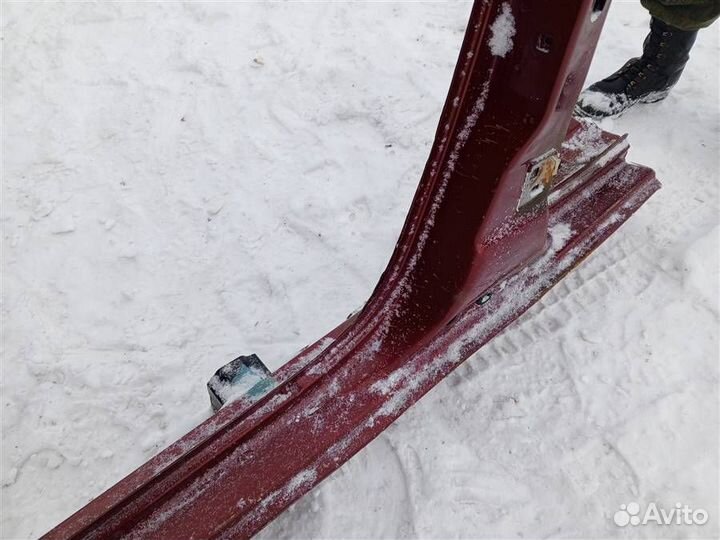 Порог со стойкой левый Renault Sandero 2009-2014