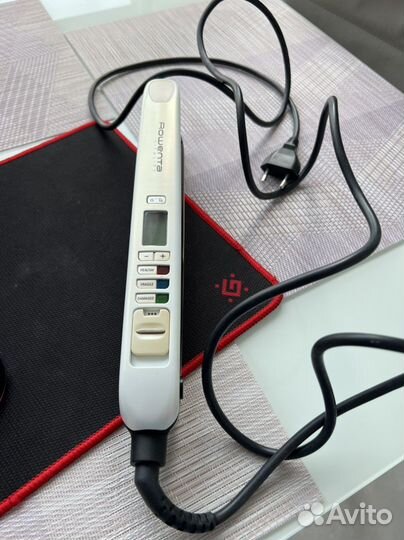 Выпрямитель для волос Rowenta vitality