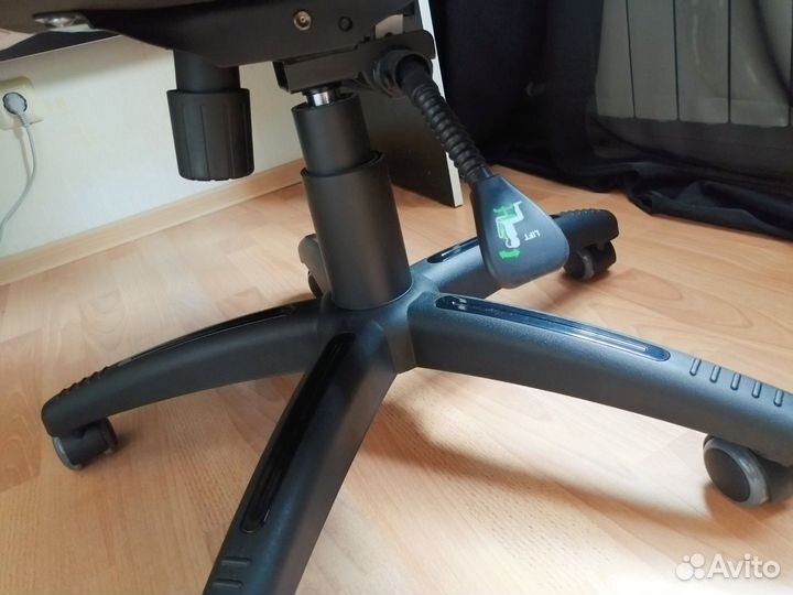 Компьютерное кресло TetChair Duke серый