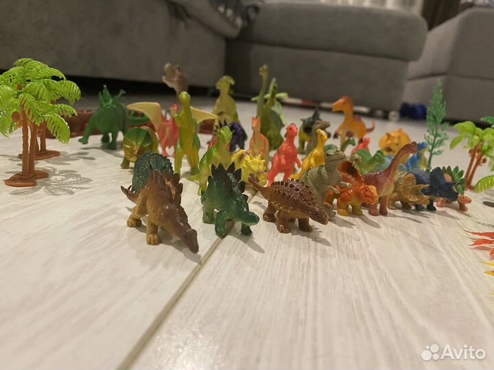 Динозавры фигурки
