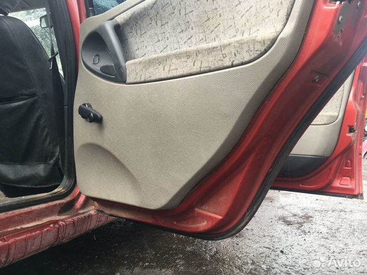 Дверь задняя правая Лада Калина Гранта