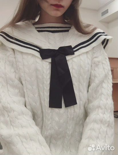 Свитер женский оверсайз